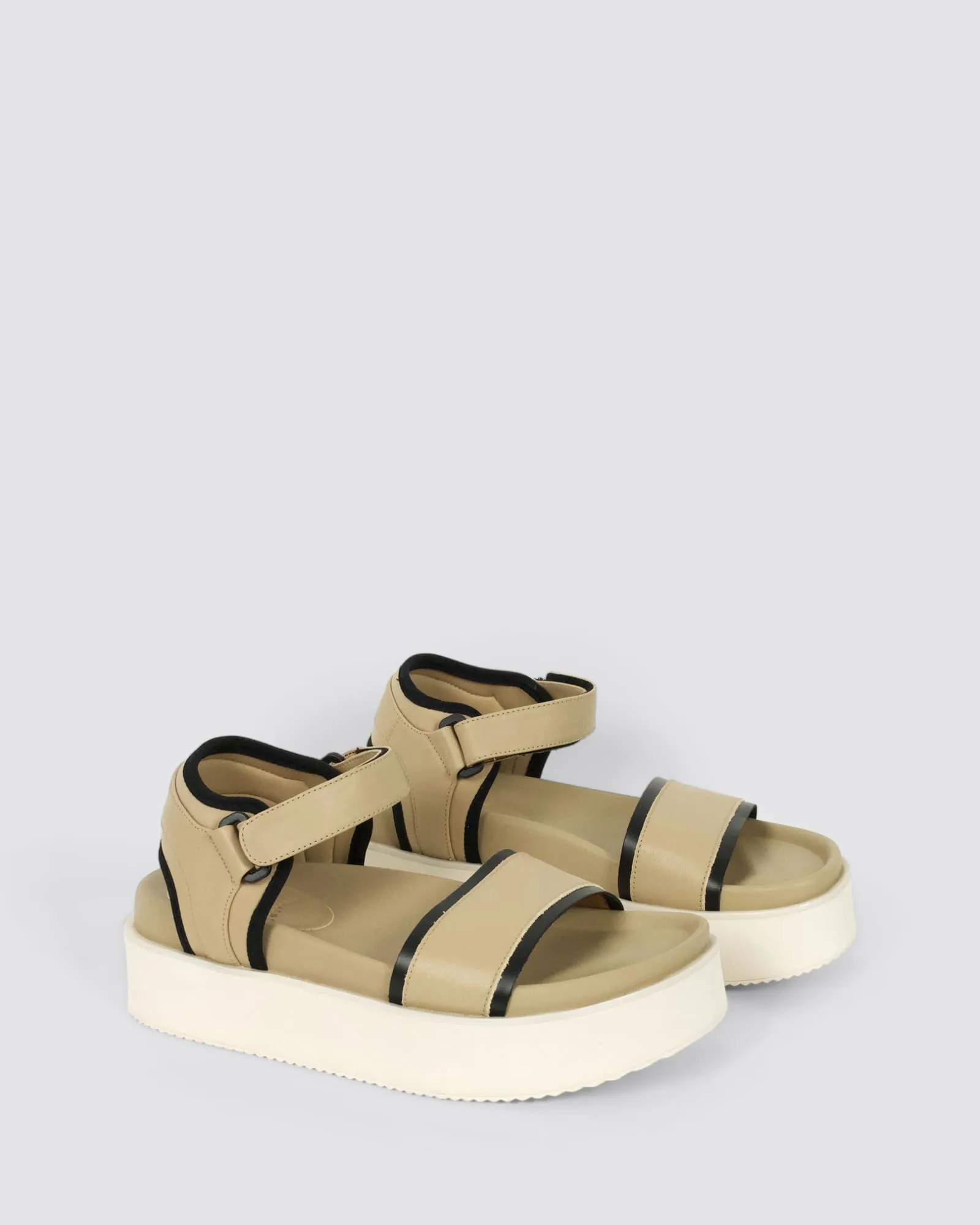 ACE SANDAL LATTE/BLACK