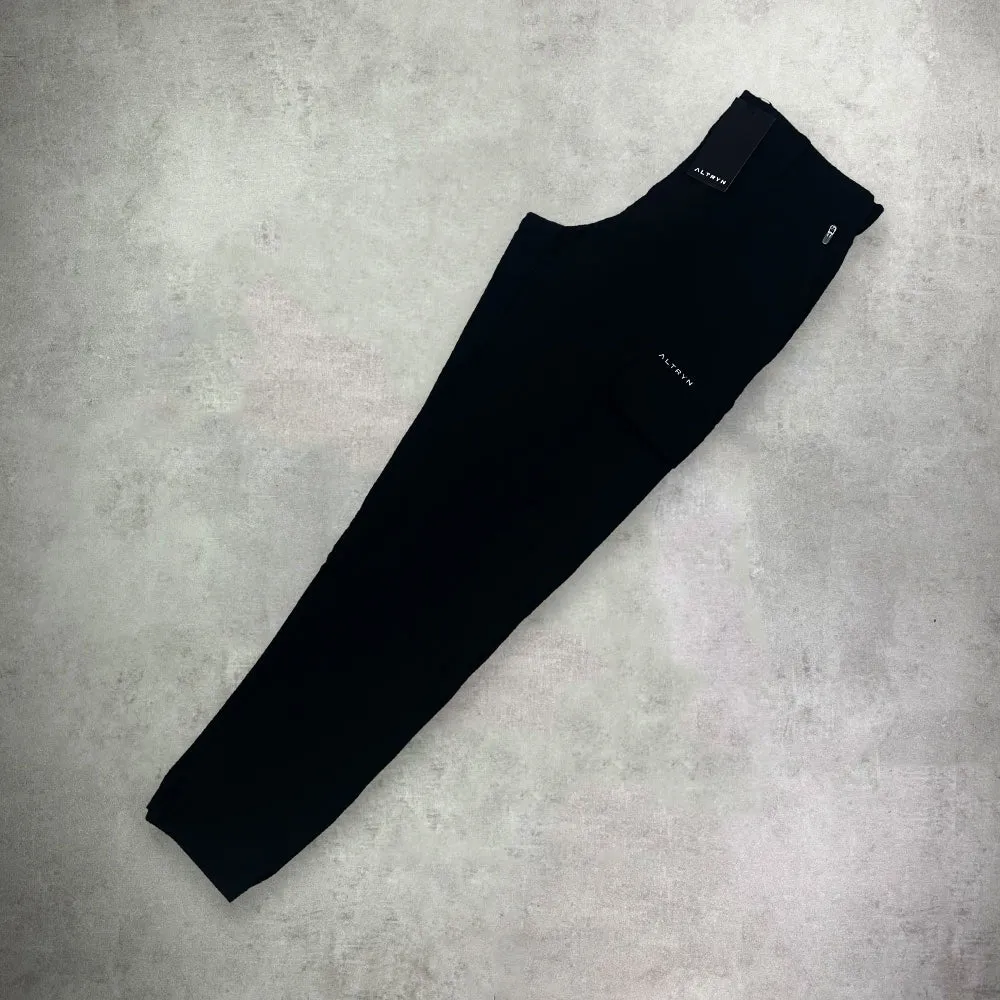 Altryn Barrow Walking Cargo Pant Black