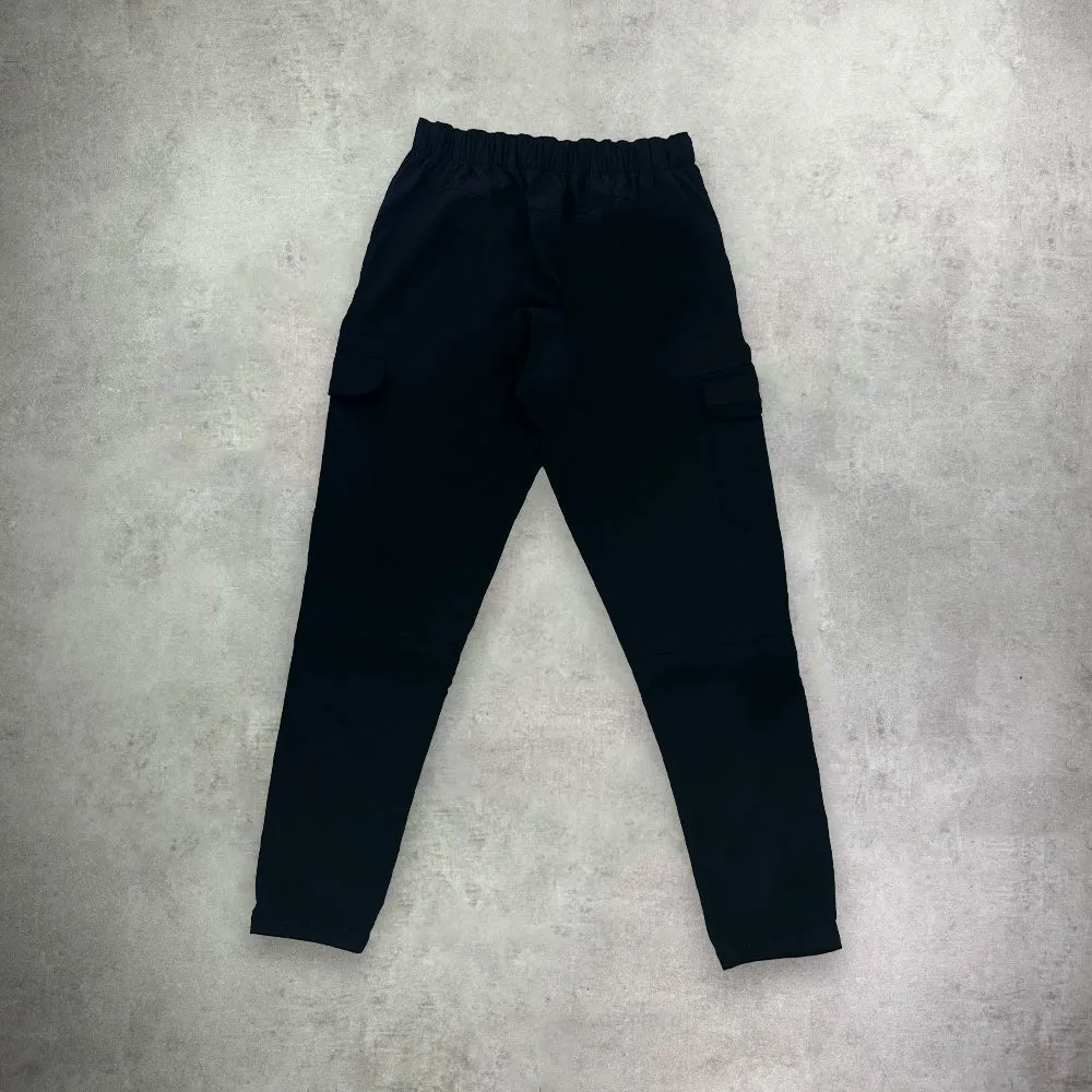 Altryn Barrow Walking Cargo Pant Black