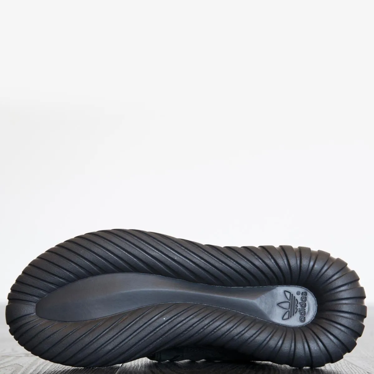 Men's Tubular Radial Athletic Running Sneaker