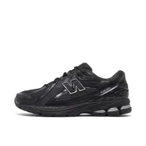 New Balance 1906R ‘Black Grey’